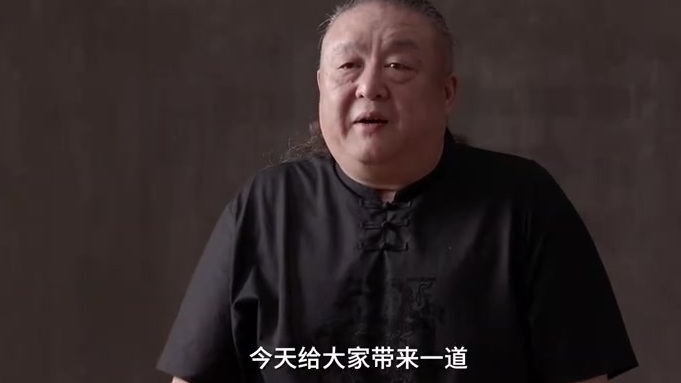 【芥末墩儿】大白菜是北方地区冬天的当家菜,在老北京就有这么一道小菜,用大白菜和芥末腌制而成