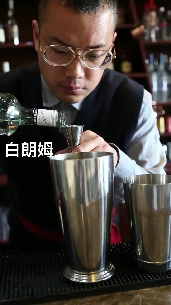 巧克力朗姆鸡尾酒,不仅颜值在线,口味也是别有一番风味