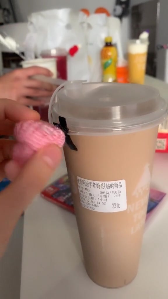 4块钱阿萨姆奶茶她不好喝吗?要喝22的