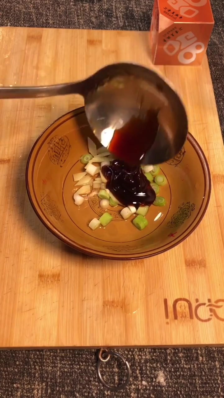 “溜肉段”的家常做法,满满的干货,一家吃都特别爱吃!