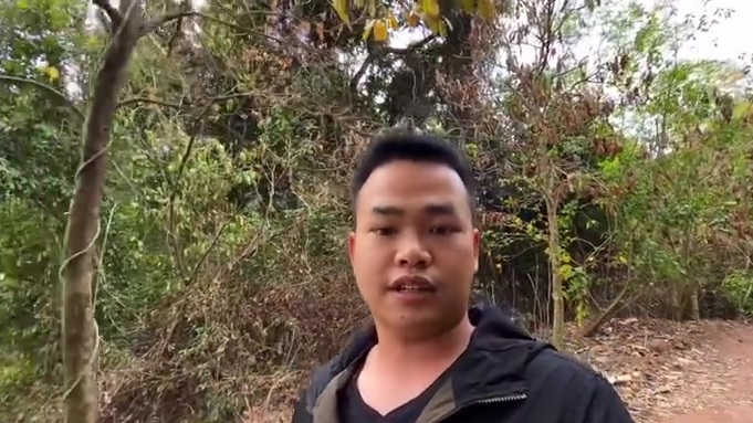 【南宁人小时候的“零食”你喜欢吃这种木瓜酸吗?】网友潘食汇分享自制木瓜酸教程,把木瓜削皮、