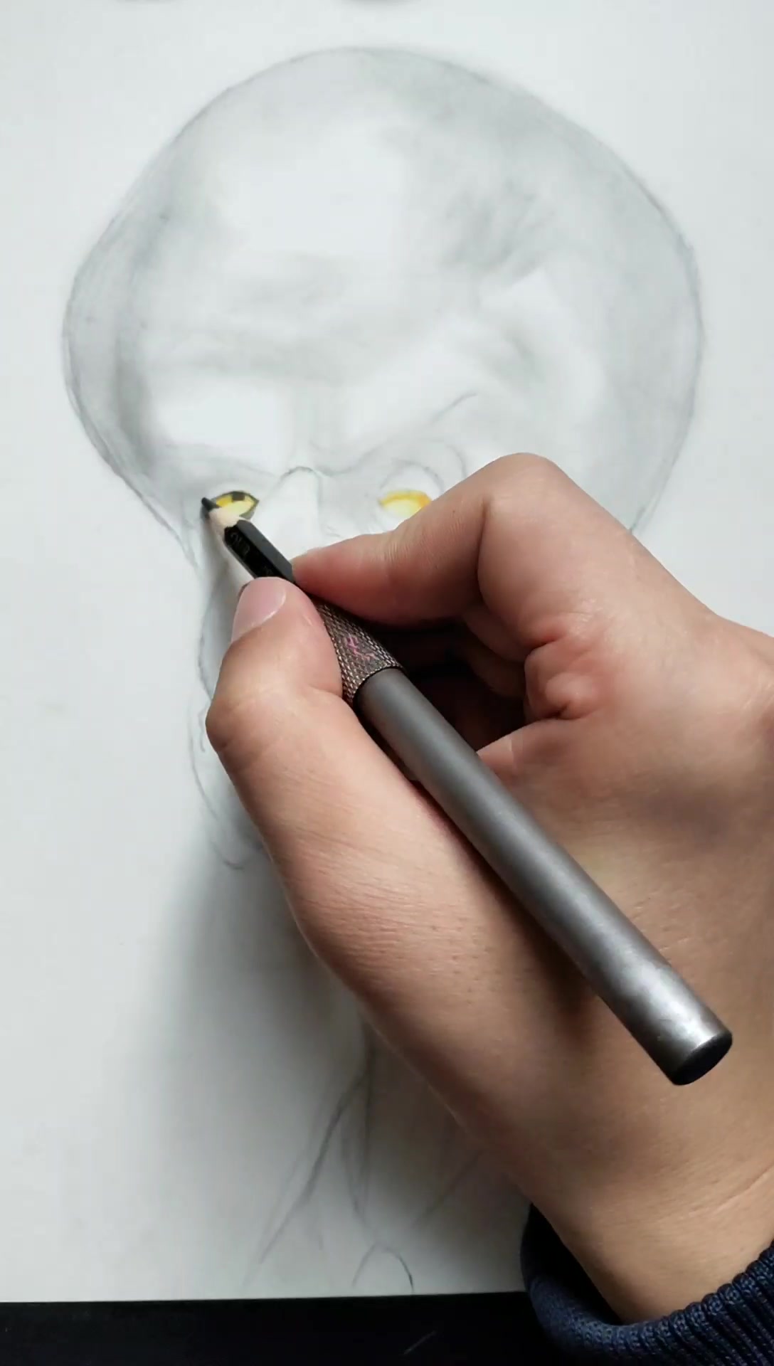 还记得海绵宝宝里的章鱼哥吗,彩铅手绘立体效果太酷了!