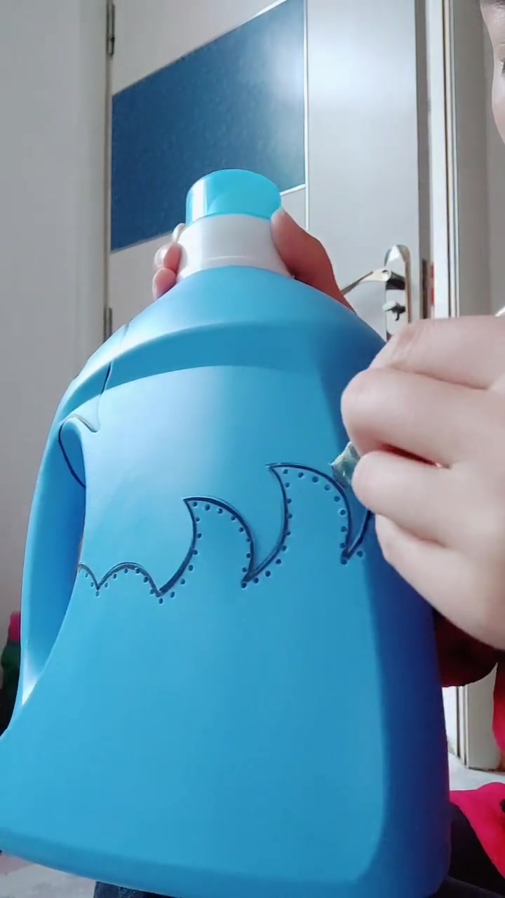 洗衣液瓶版小天鹅