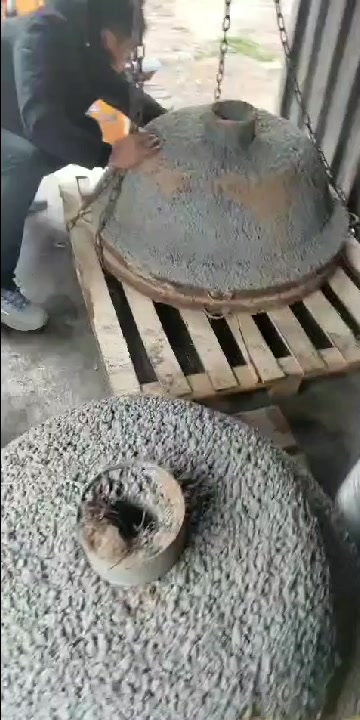 雕刻篦子模具也就是传统蒸锅蒸格子模子中华铝锅铝盆模具厂制作