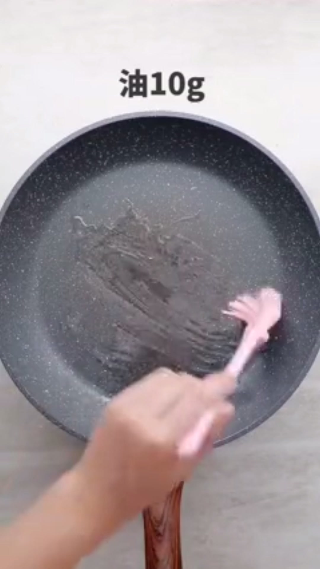 超简单的南瓜饼做法,甜甜的软软的,好吃的不得了!