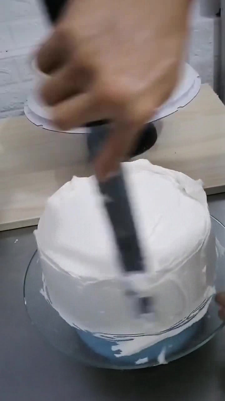 双层淋面水果,那些惊艳了岁月的蛋糕师,新手裱花师进来学习啦!
