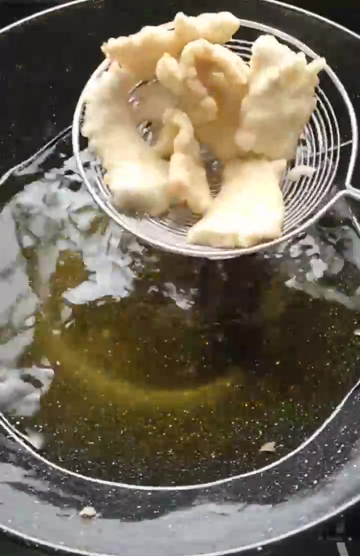 东北老式锅包肉,正宗的做法在这里,酸甜可口外酥里嫩才好吃!
