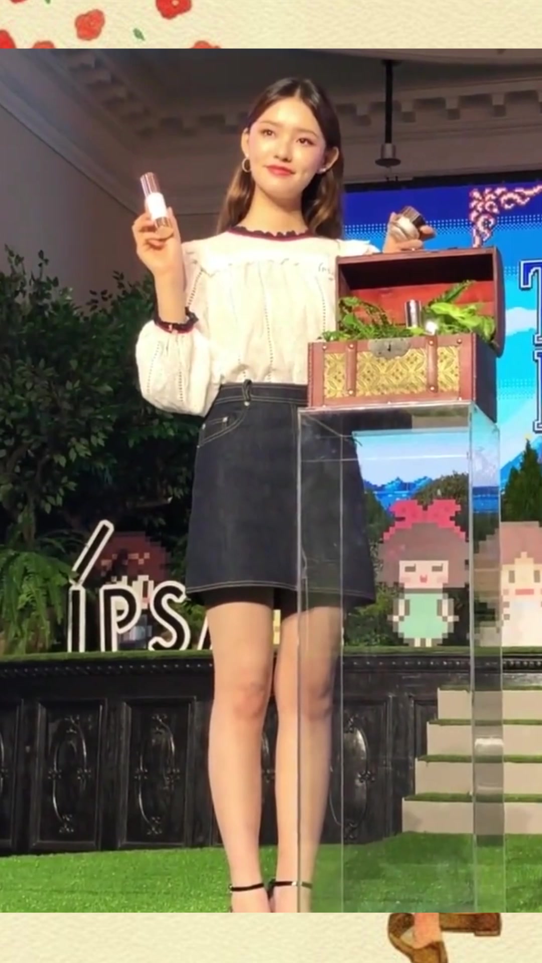 美人鱼上线!林允儿现身某品牌现场代言,网友:清纯可爱的明星!