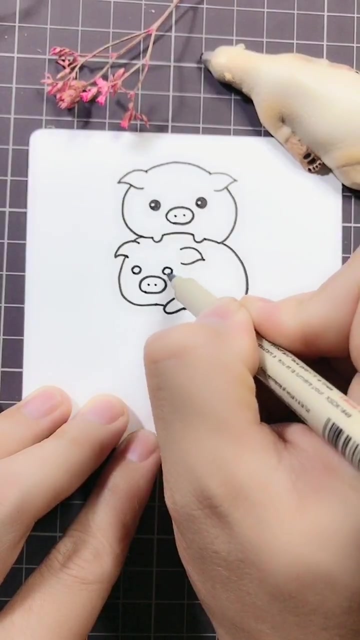 超有创意的小猪猪冰激凌简笔画,看起来很可爱,你喜欢吗?