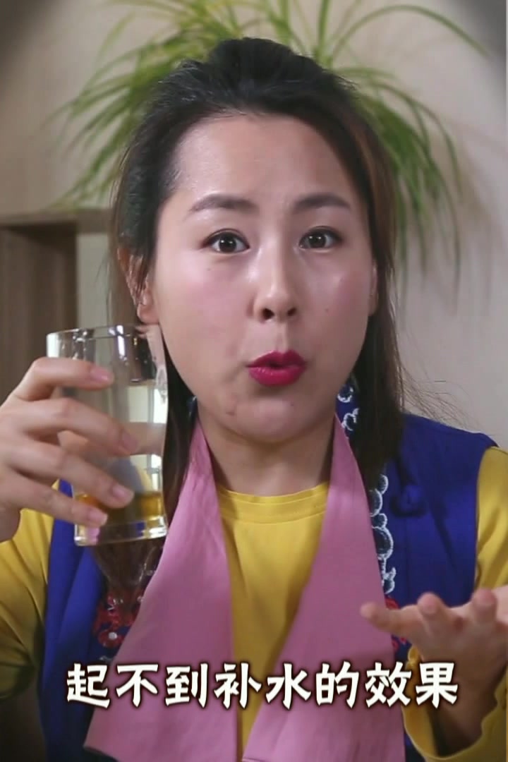 喝蜂蜜水对身体好处多,可早晨喝还是晚上喝?喝错了肯定会变胖