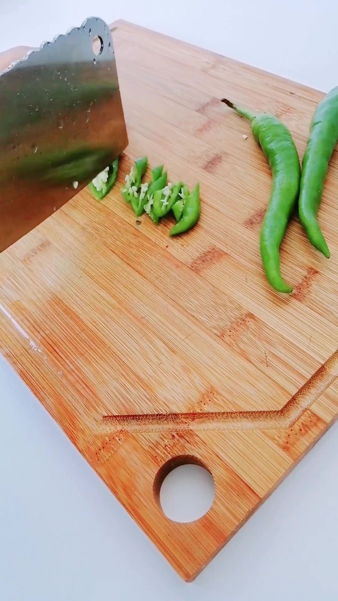 黄焖鸡的做法