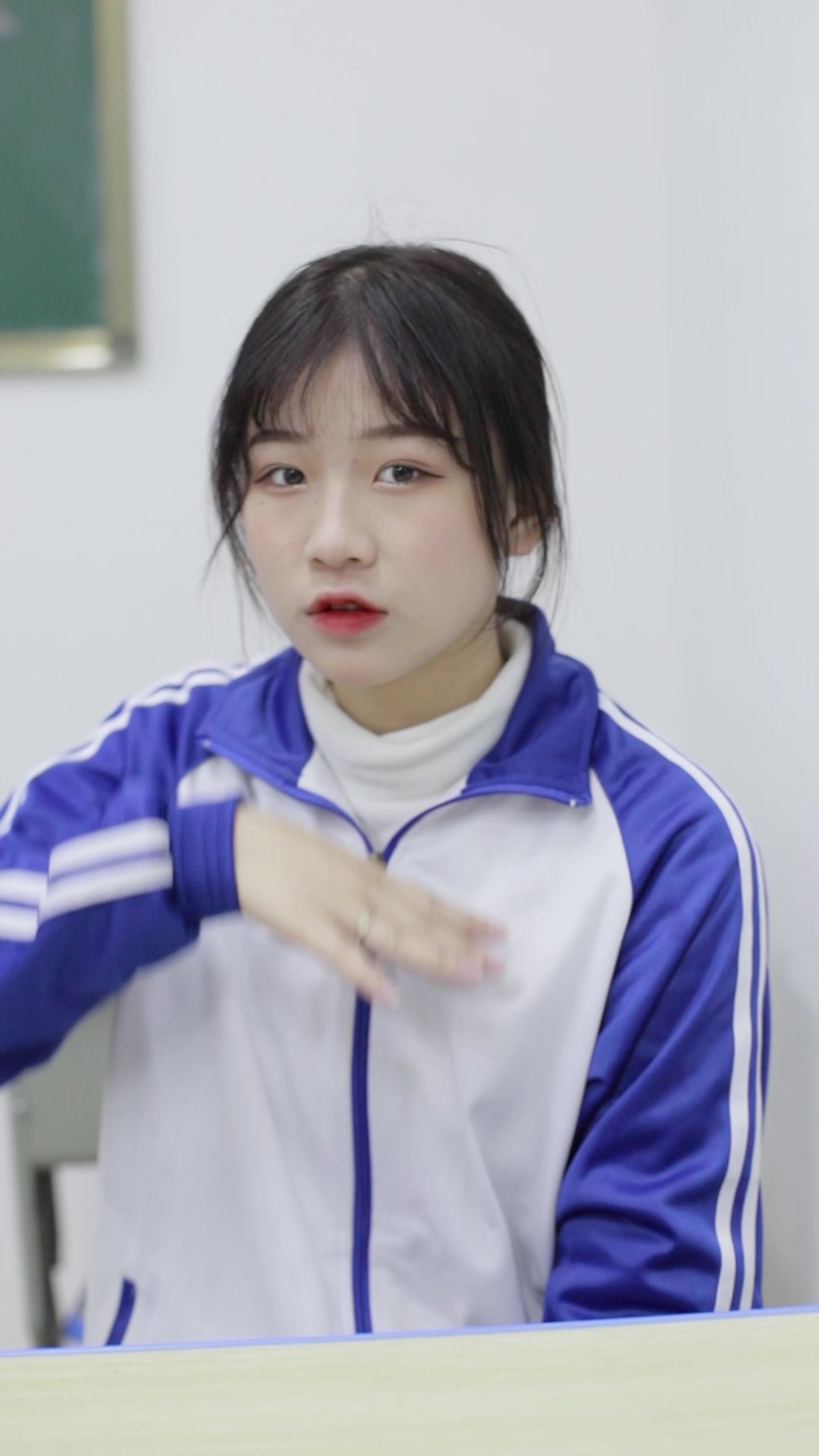 “雪媚娘”冷藏后的口感更佳,一口下去,细软中隐隐的甜意和凉意