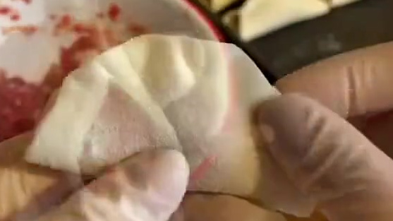 【牛肉锅贴】做法简单,皮脆多汁,好吃的停不下来,可作早餐,美食get√   