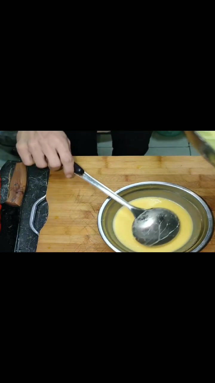 三个鸡蛋就能做一大盘子的名菜,你知道是什么菜吗?