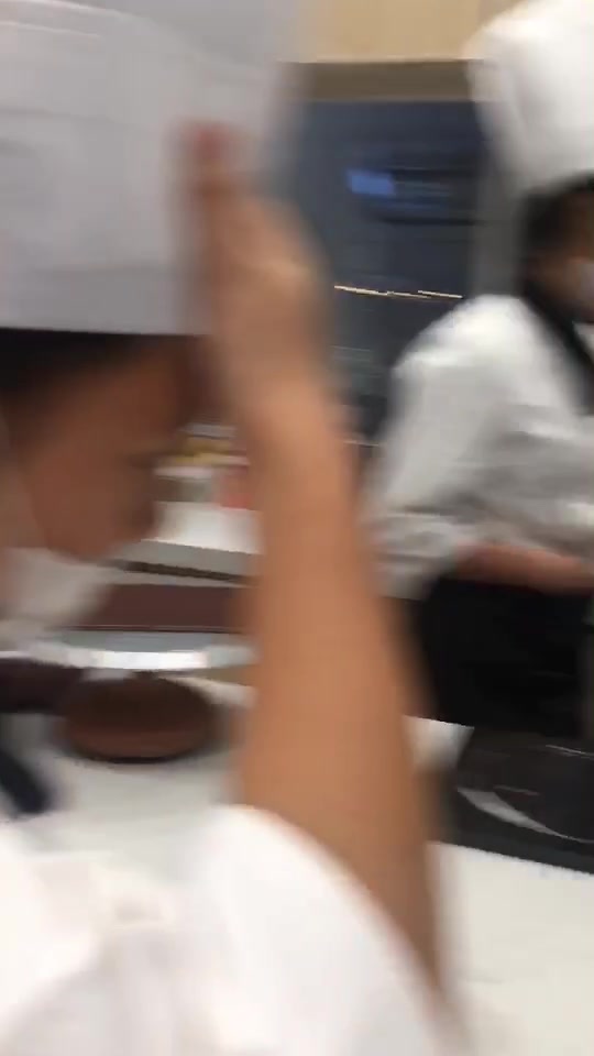 裱花师的工作就是这么辛苦