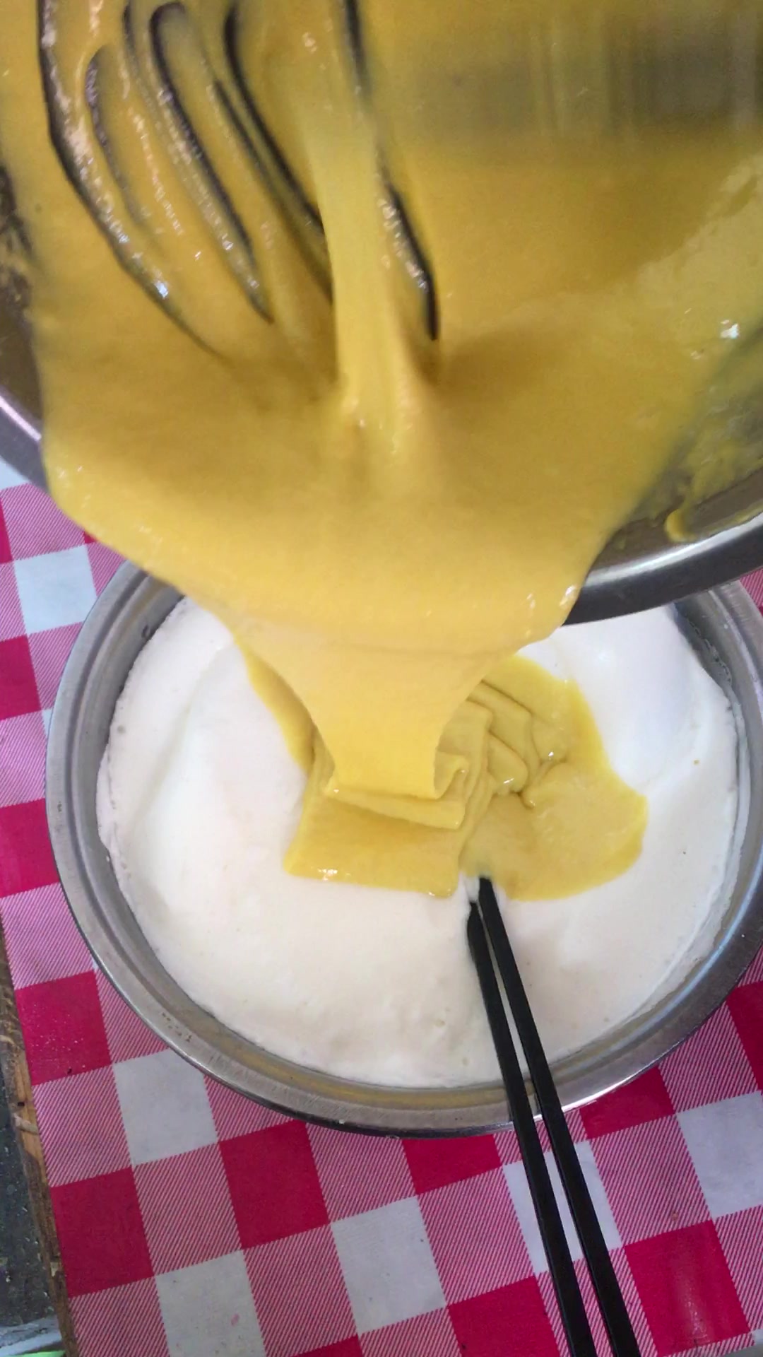 家庭制作蛋糕的做法