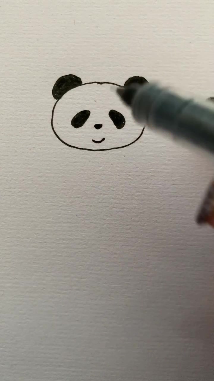 手工简画,可爱的小熊猫画法