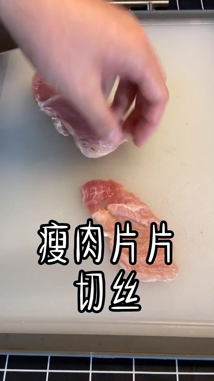 好吃家常菜推荐,爽口黄豆芽炒韭菜,简单易做又好吃!