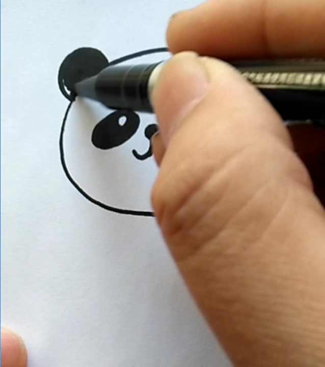 简笔画教程:可爱动物小熊猫的画法