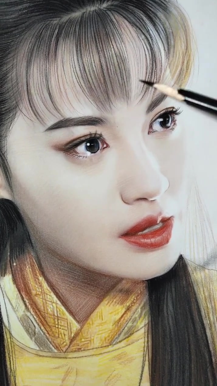 还记得女神杨雪吗?《小鱼儿与花无缺》的大反派!