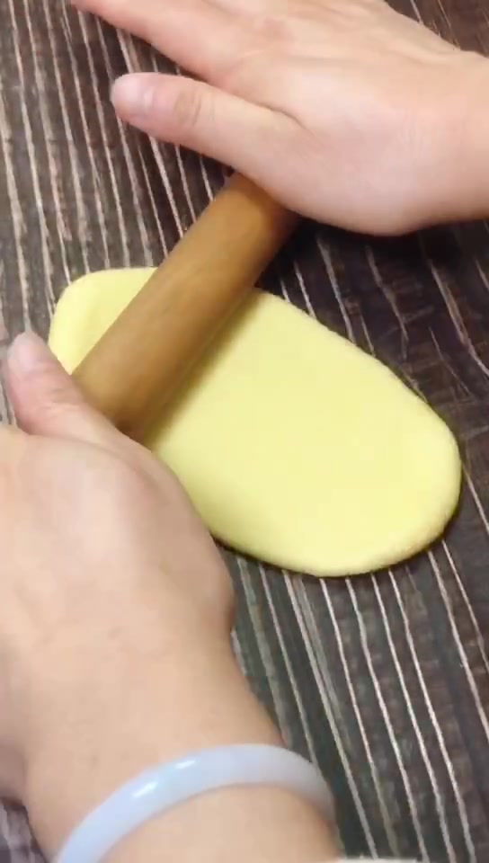 电饭锅做手撕面包,简单实用,松软可口又营养健康