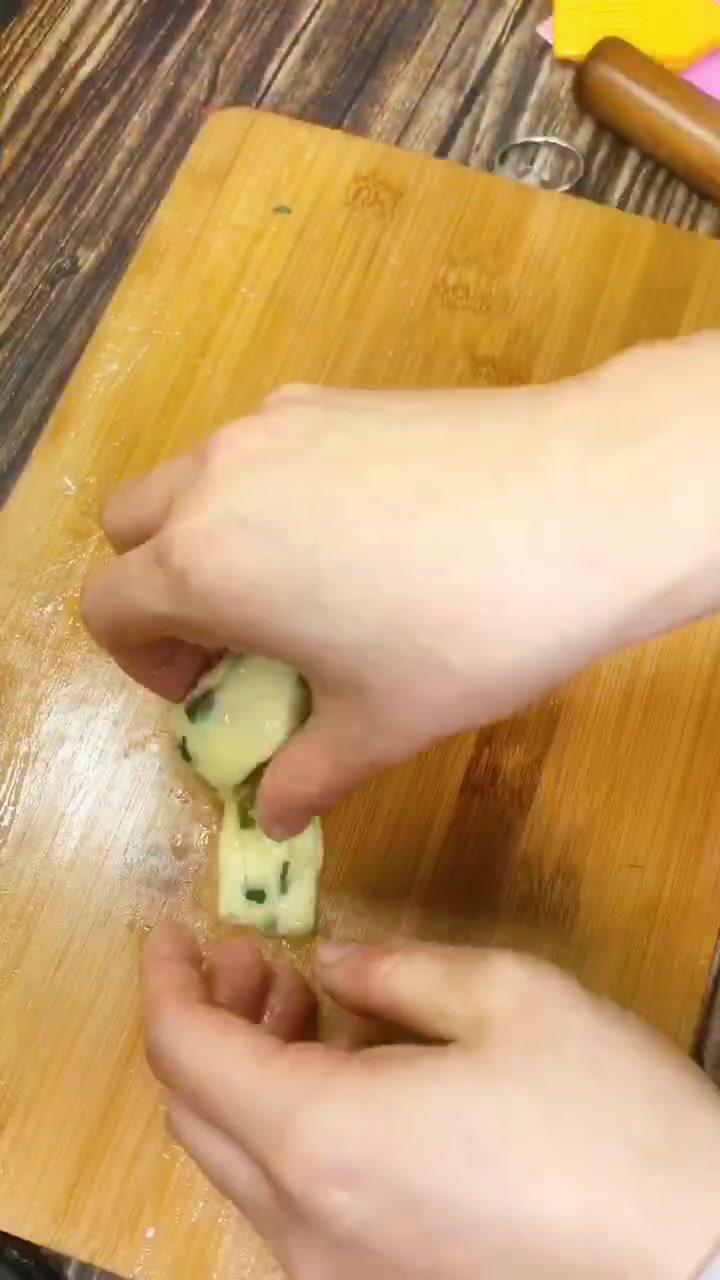 自制手抓饼皮的做法,不用醒面,做法简单