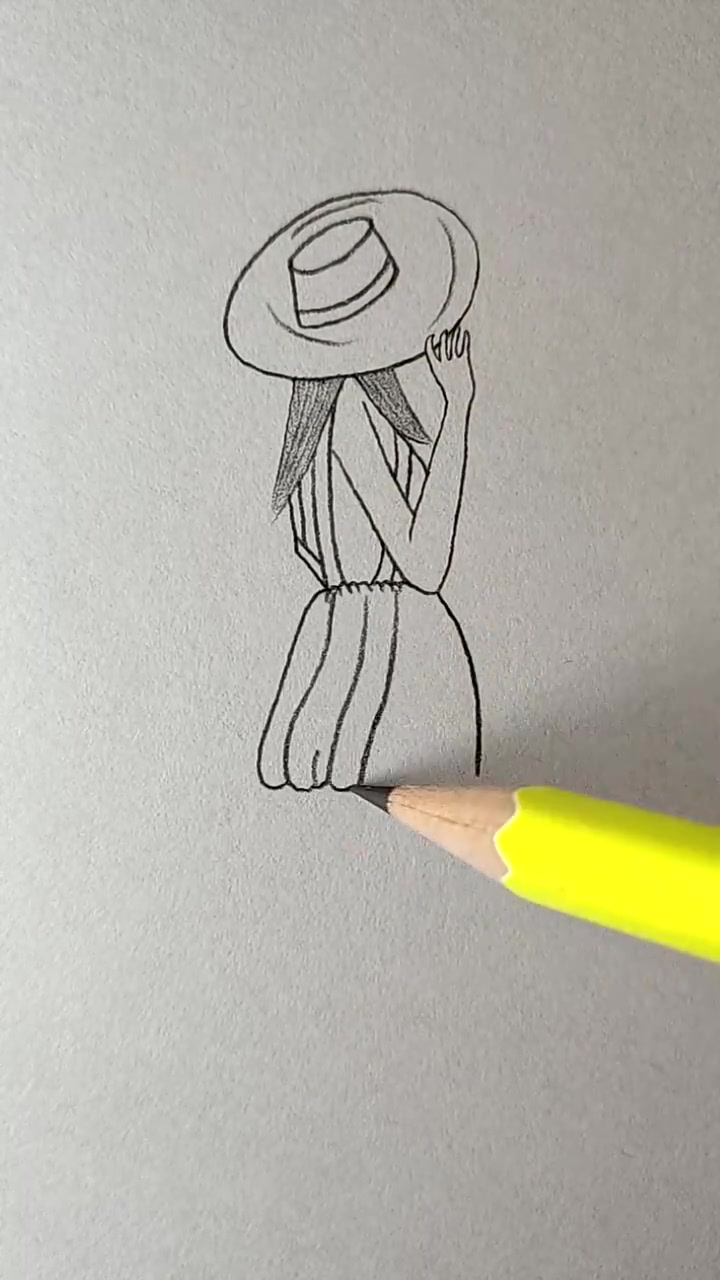简笔画:光着脚丫的女孩
