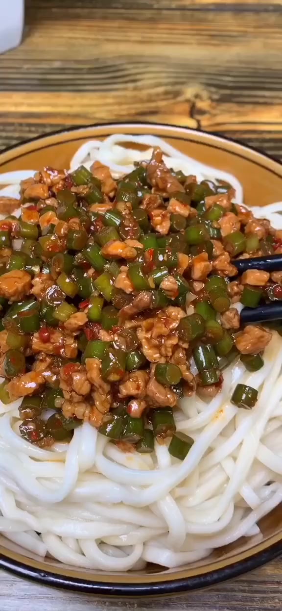 自制杂酱面,一顿能吃两大碗