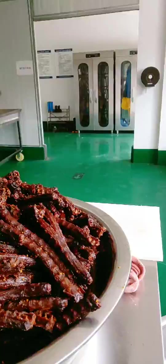 麻辣、酱香鸭脖