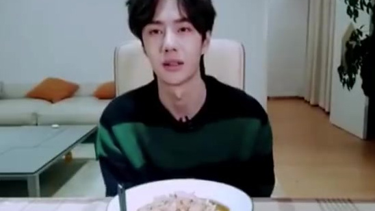 #天天向上#首次“云团综”致敬女性,天天兄弟们领取神秘“下厨任务”,厨房小白@UNIQ-王