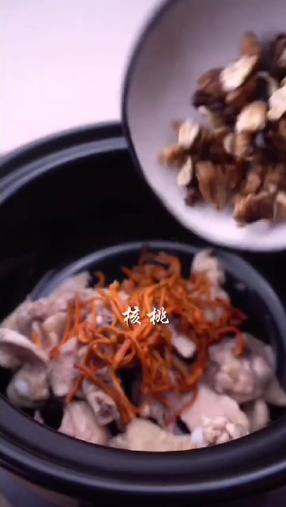 在家煲汤,虫草花鸡汤