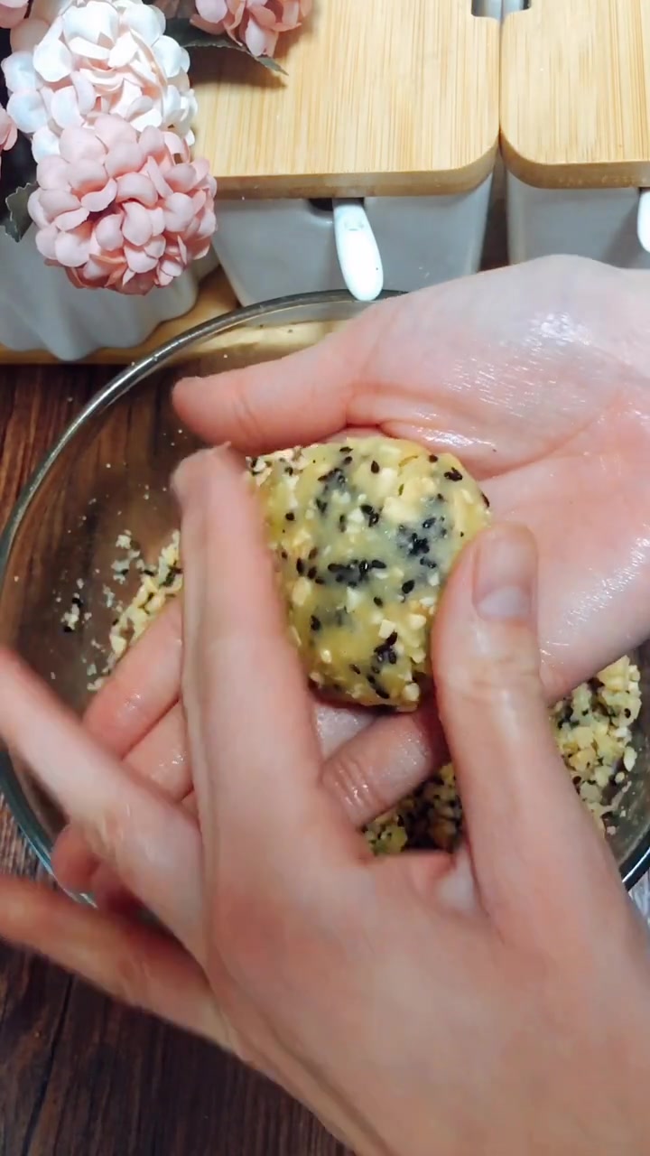 最爱这花生酥饼,酥脆掉渣咬一口念念不忘