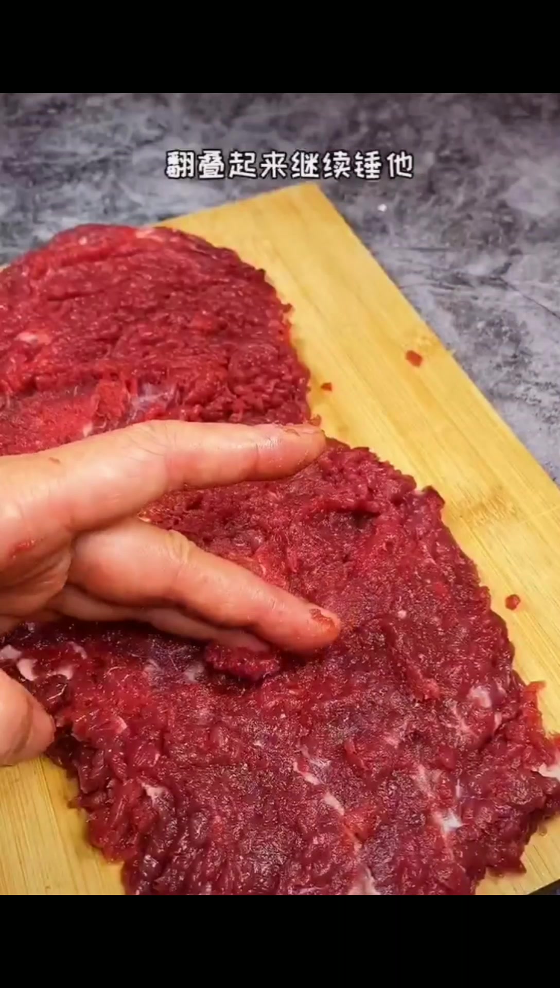 牛肉丸还是手工的好吃,Q弹有嚼劲,教你在家怎么自制好吃的牛肉丸
