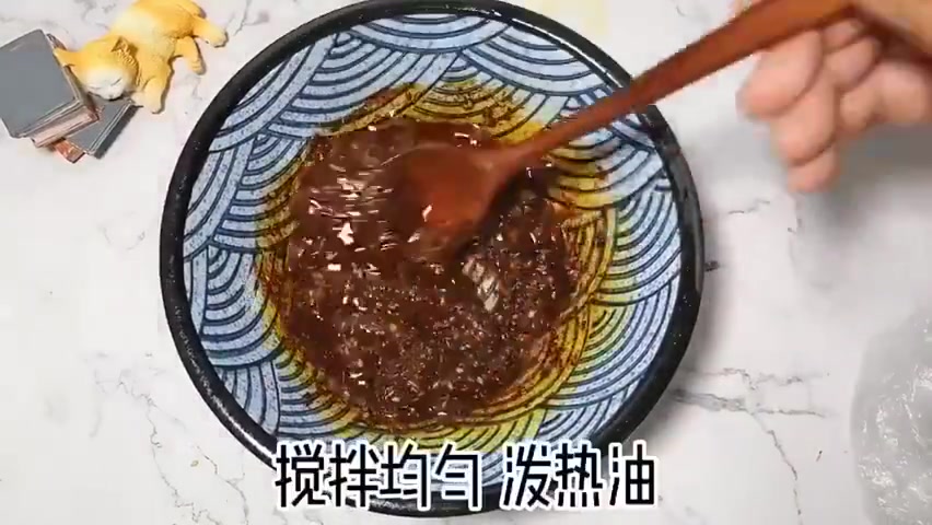 #平底锅烤串# 家庭版炸串,想吃宵夜吗?教你怎么在家做烤串,简单好吃,健康又卫生
