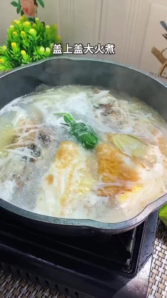 鲫鱼汤怎么做才好吃?