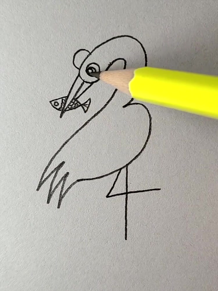 简笔画:天鹅在吃鱼