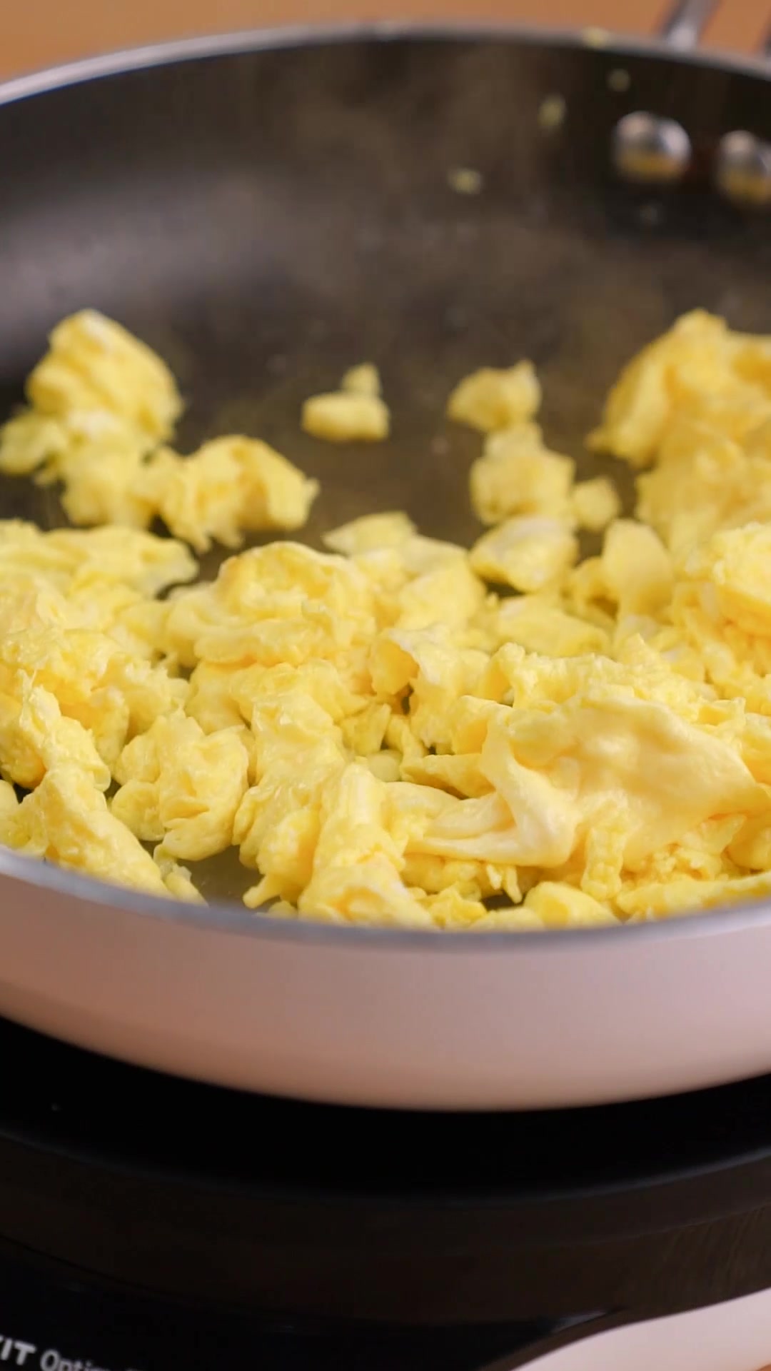 湖南人挚爱的「剁椒炒鸡蛋」,下饭菜里No.1!