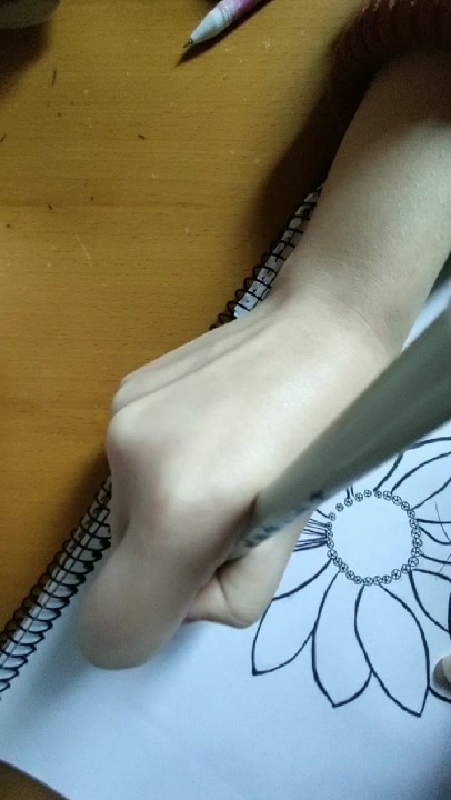 线描蝶恋花,简单又好看