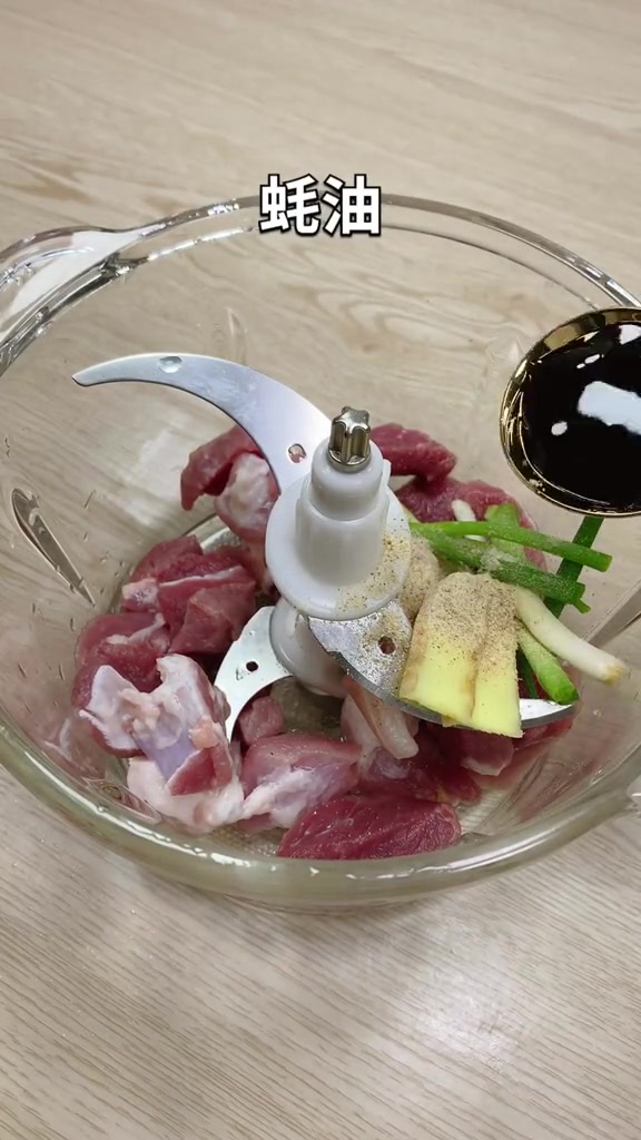 手把手教你做小馄饨,清爽干净,比早餐店卖的好吃