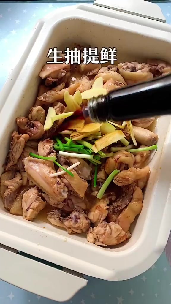 板栗烧鸡,简单好做!这么做绝对好吃!