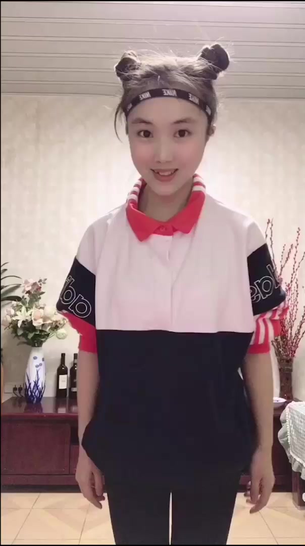 丑小鸭姐姐教你学跳舞蹈大王巡山