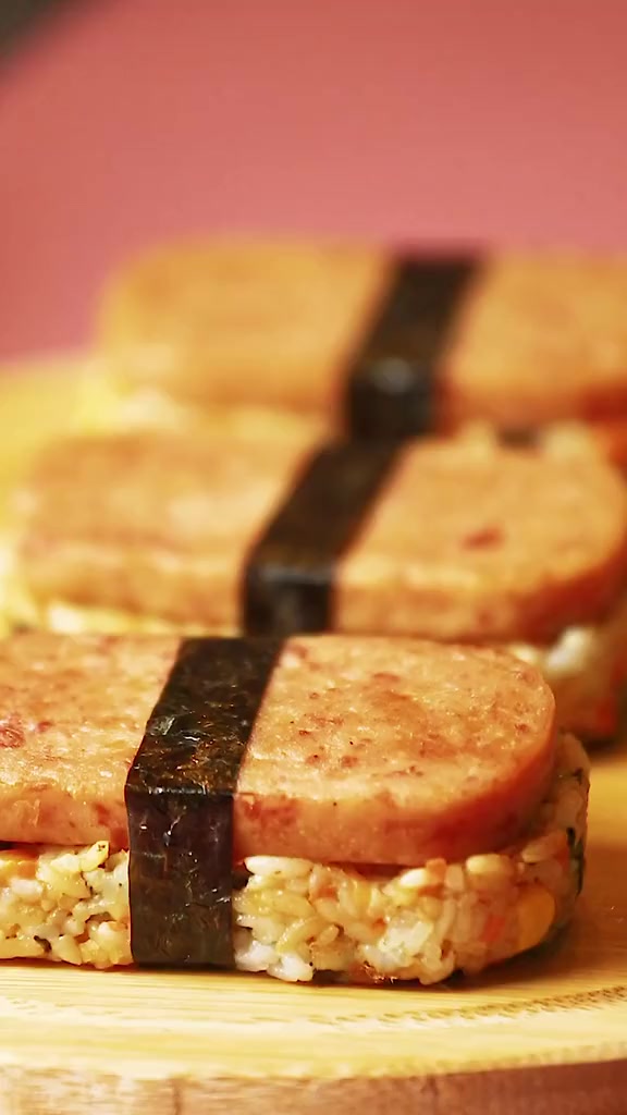 剩米饭的春天,午餐肉饭团,真的太好吃啦!