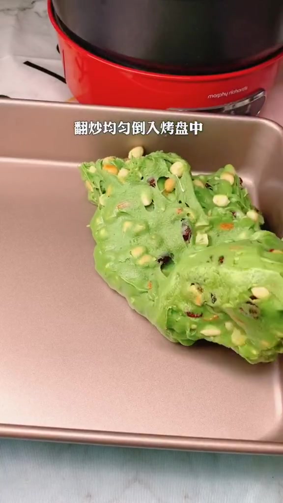 做点牛轧糖给孩子吃,不用去外面买糖果啦!自制的好吃又很健康