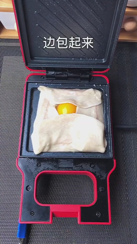 教你做早餐鸡蛋饼,既简单又快速的家常做法!