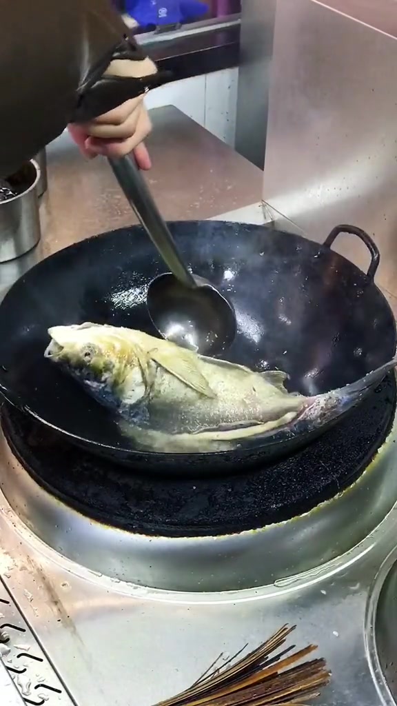 才知道豆腐煮鱼也这样好吃