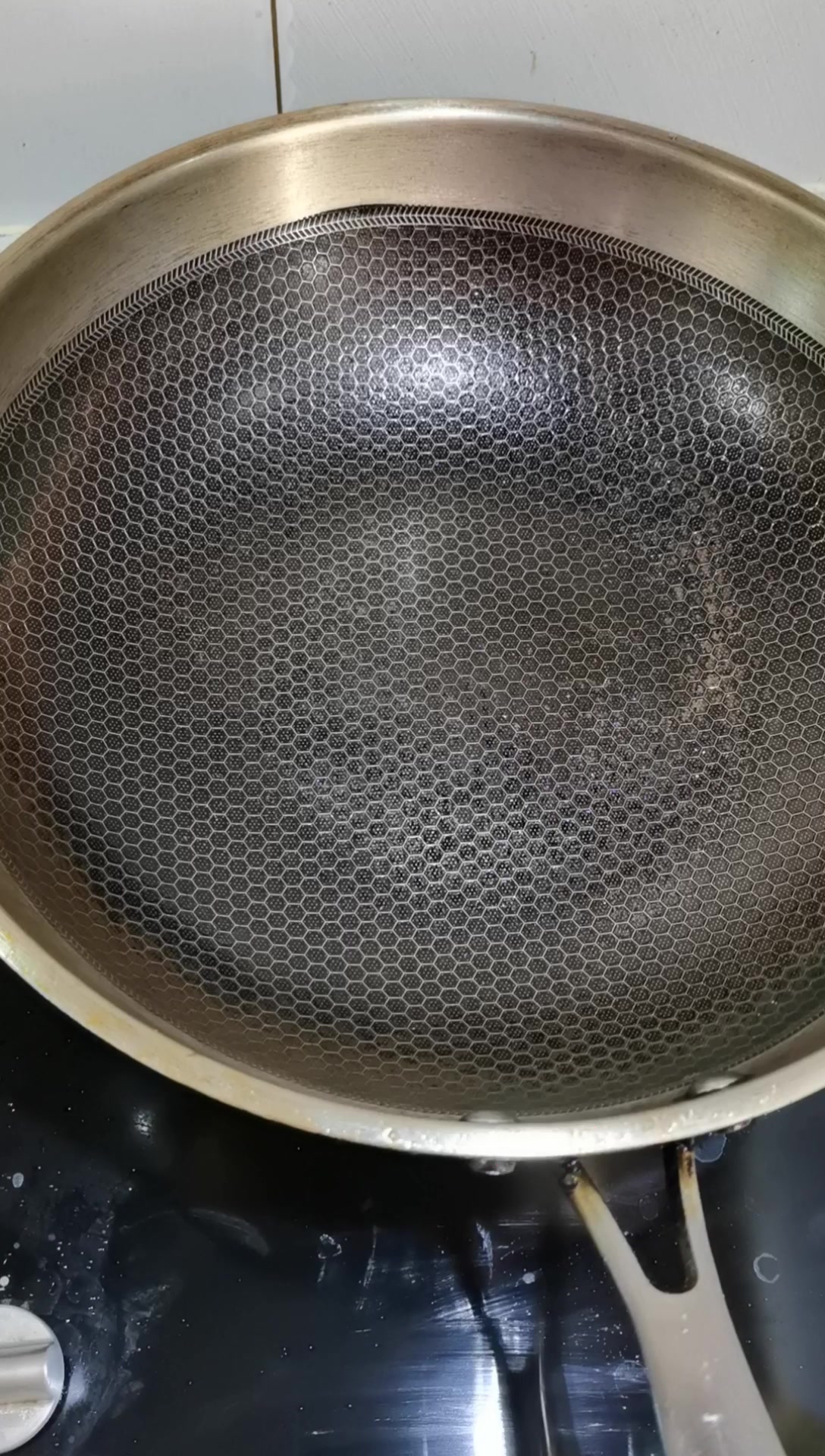 家庭版的煎鱼排,感兴趣的可以看一下