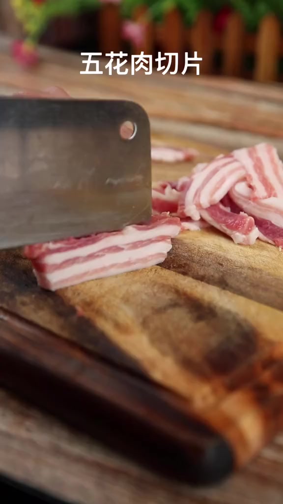 自己在家烤韩式烤肉,太过瘾了!满嘴流油太香了!