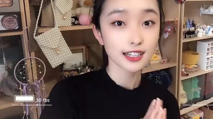 祝所有4月28日过生日的朋友生日快乐!一起分蛋糕啦&nbsp;#生日快乐#
