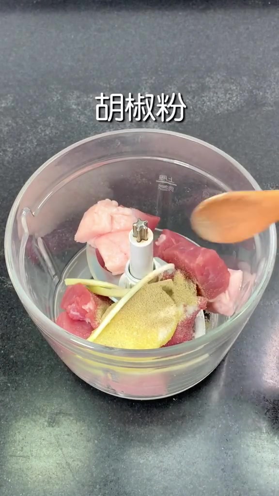 手把手教你做馄饨,关键在调馅儿,比早餐店的还好吃