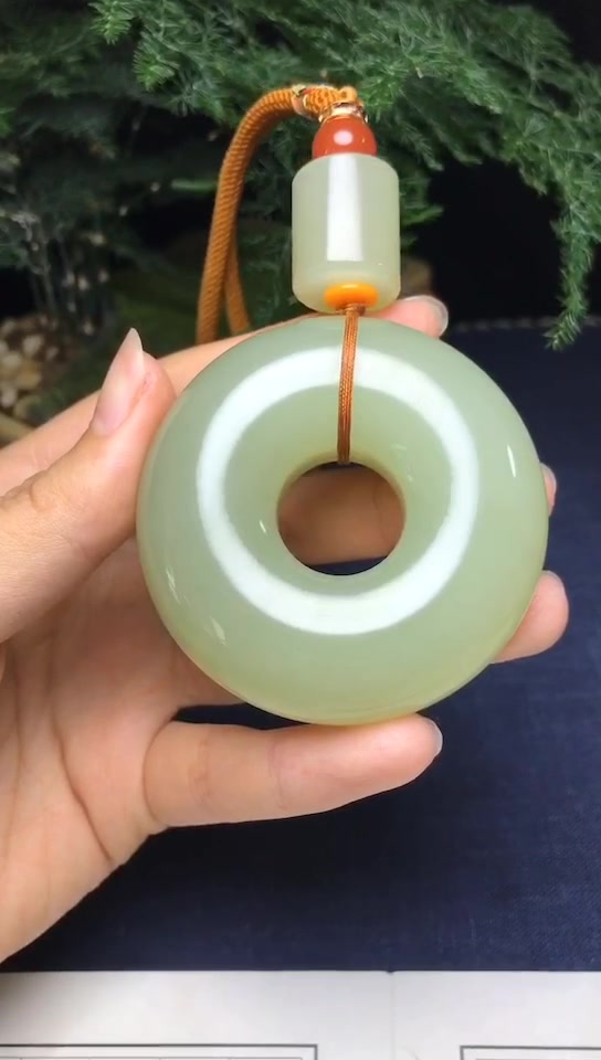 和田玉黄口料面包圈平安扣把玩件